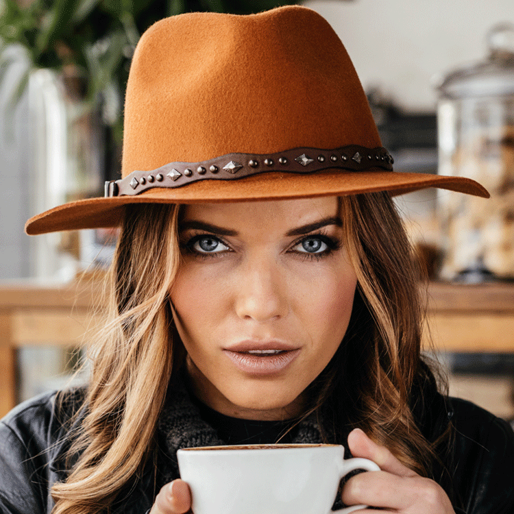 Safari online hat women